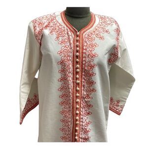 Caftan Kaftan Off White Button Up with Embroidery Detail, See Description Info